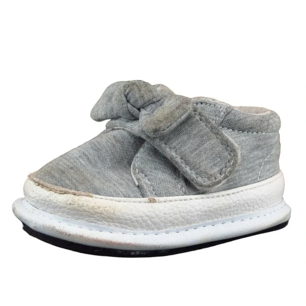 Jack and Lily Toddler Girls 6-12 Month Medium Gray Running‎ Fabric